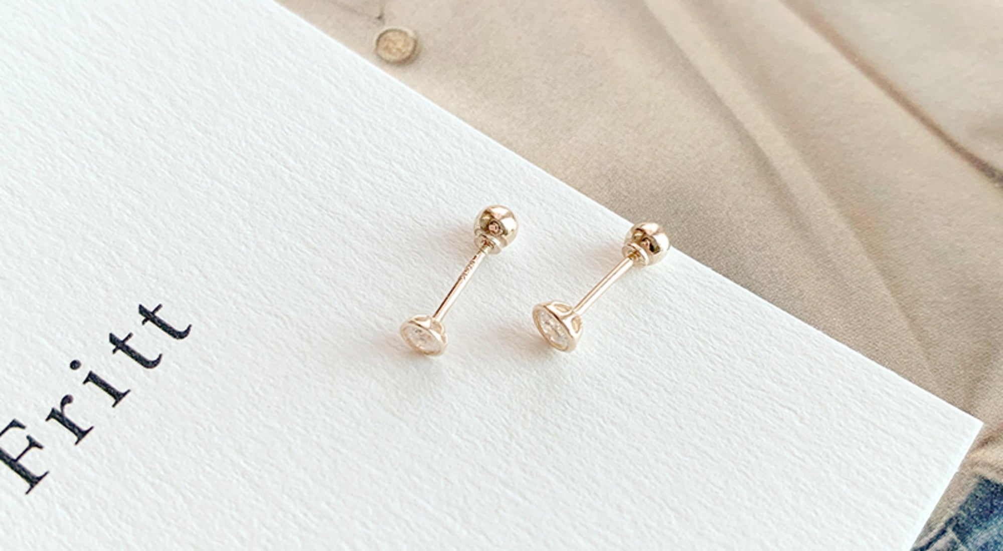 ピアス、イヤリングの金属アレルギーの原因と予防