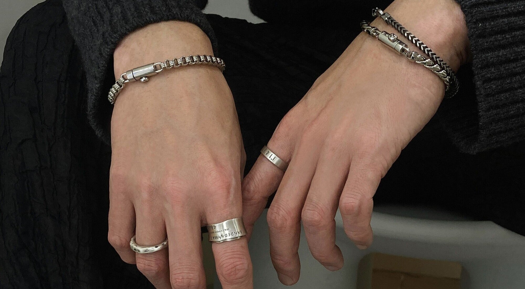 【バレンタインデー】男性に喜ばれるアクセサリーギフト