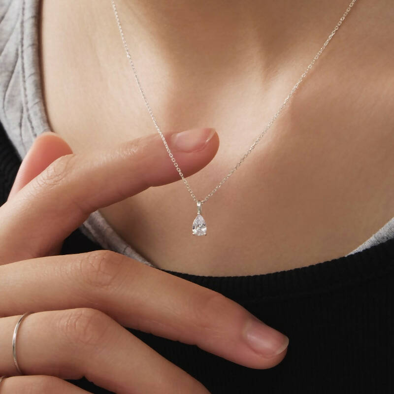 シルバー ペア カット ネックレス / Silver Pear Cut Necklace