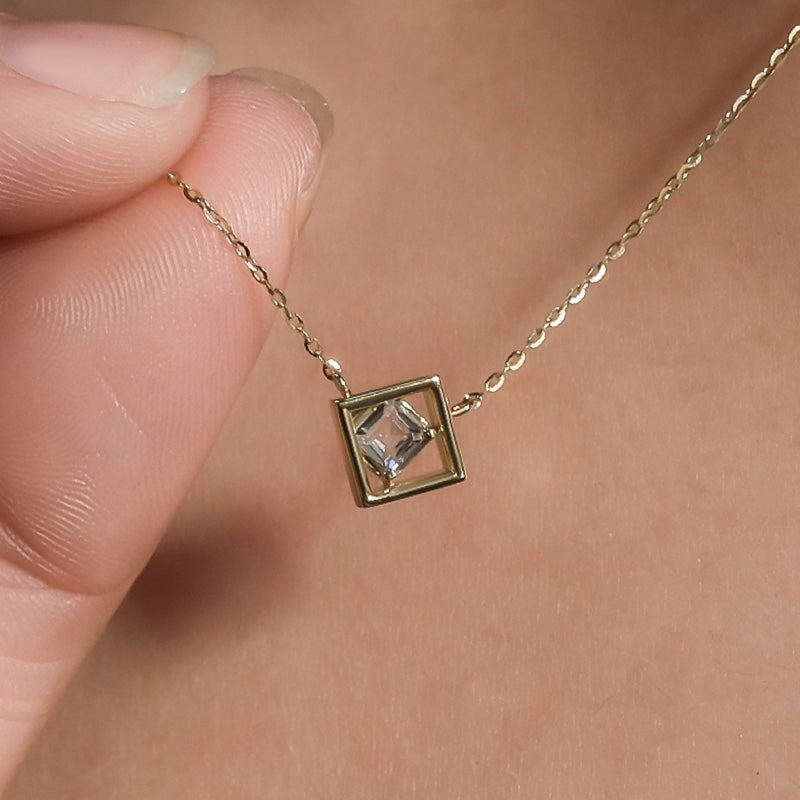 K10 アライ スクエア ネックレス / 10K Awry Square Necklace