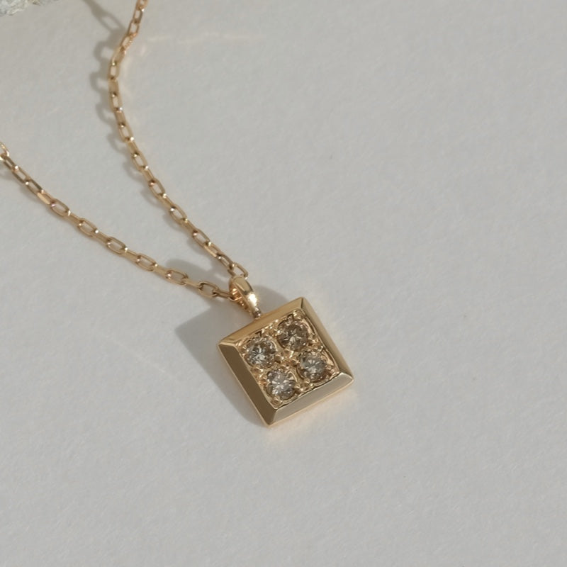 K10 エクリュ フレーム ネックレス / 10K Ecru Frame Necklace
