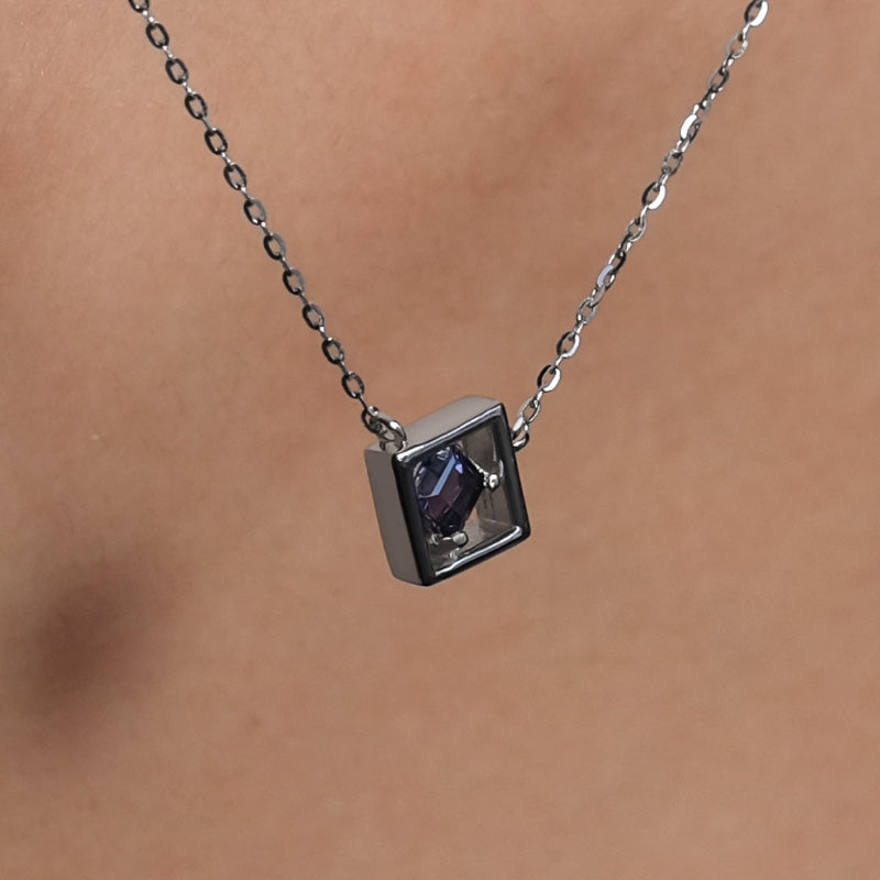K10 アライ スクエア ネックレス / 10K Awry Square Necklace