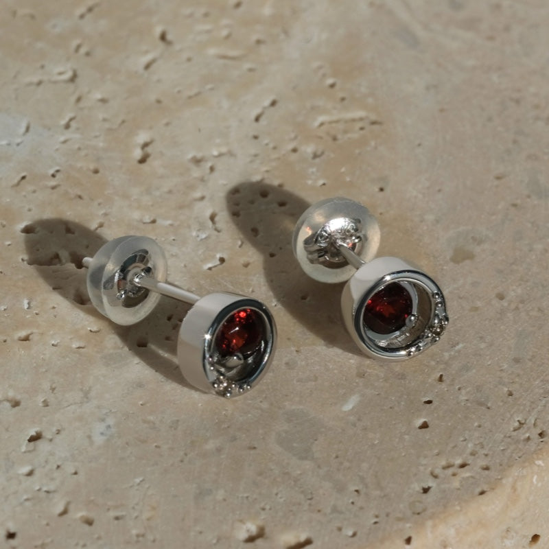 K10 アライ ダブル ストーン ピアス / 10K Awry Double Stone Earrings