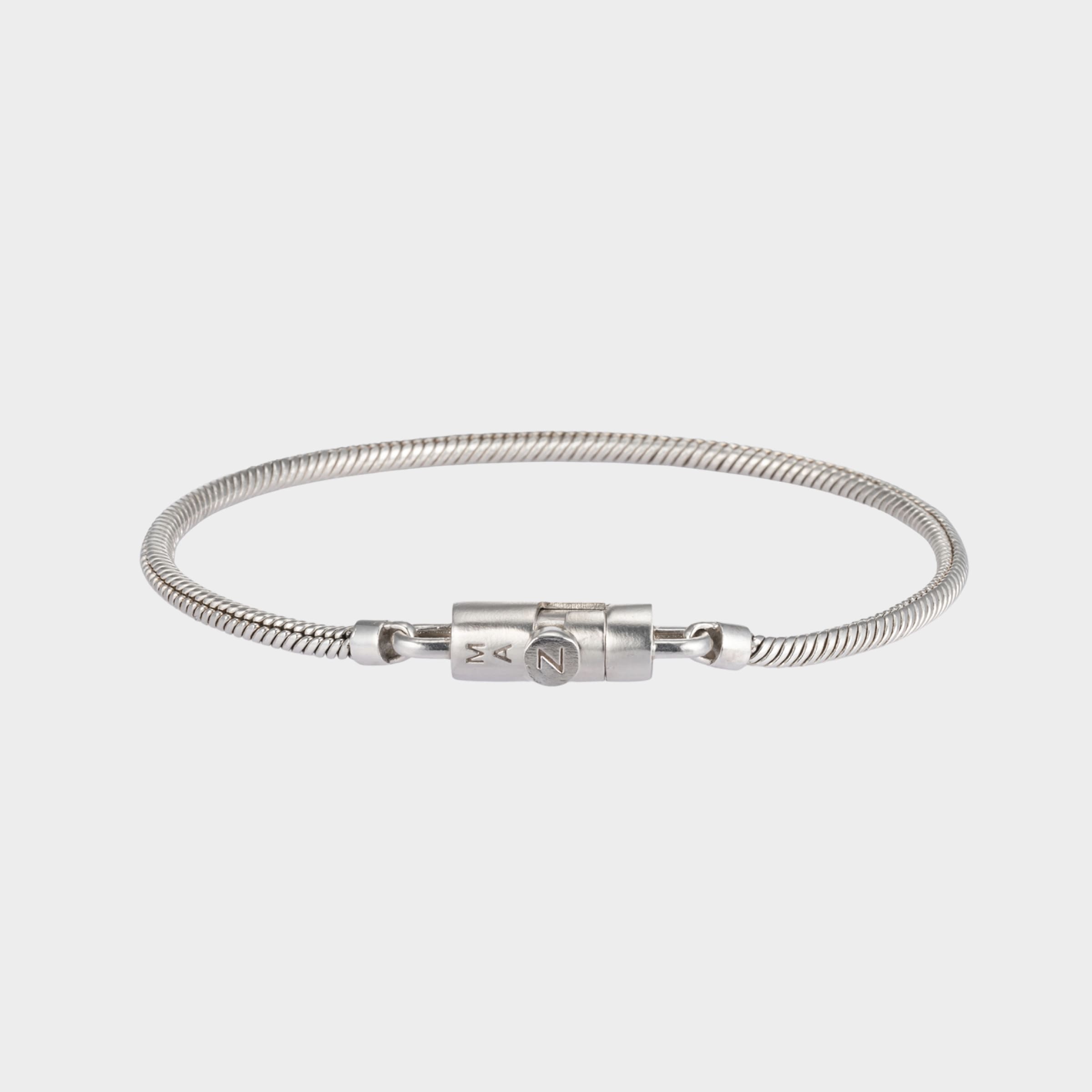 シルバー マグネット スネーク チェーン ブレスレット / SILVER MAGNET SNAKE CHAIN BRACELET