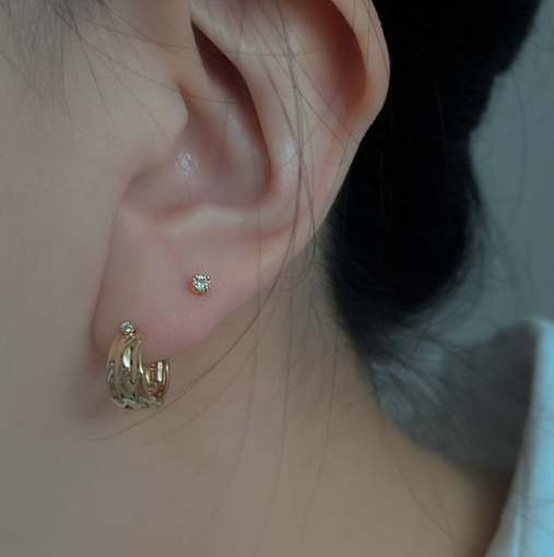 K14 2mm Cognac dia mini gold piercing