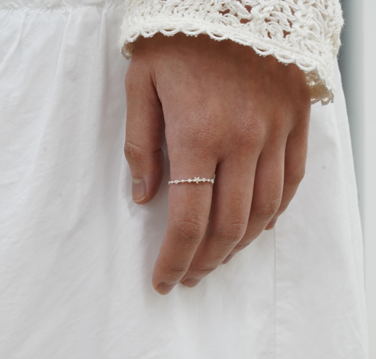 Blossom Snow Line リング