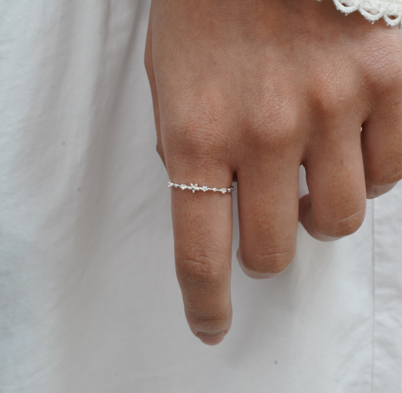 Blossom Snow Line リング