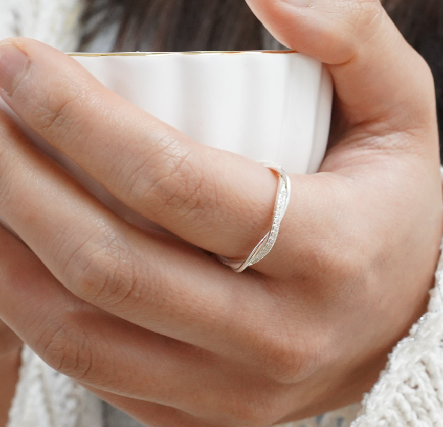 ツイストキュービックシルバーリング