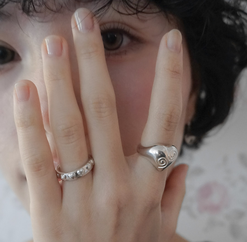 LAYER HEART RING