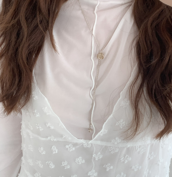 DOUBLE FLOWER DROP NECKLACE