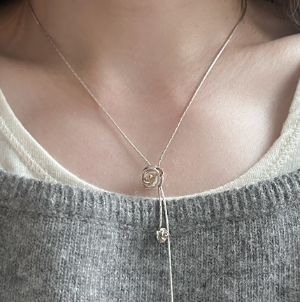 DOUBLE FLOWER DROP NECKLACE