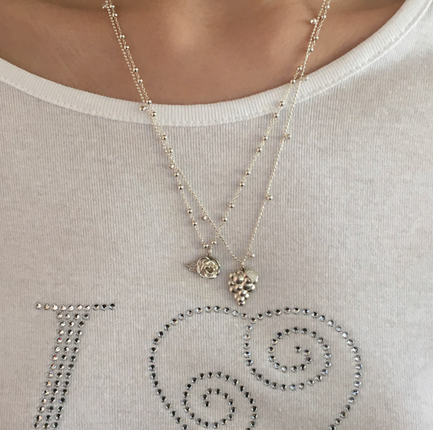 SWEET GRAPE PENDENT NECKLACE