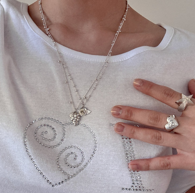 SWEET GRAPE PENDENT NECKLACE