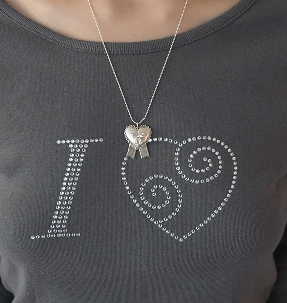 ADORN HEART RIBBON PENDENT NECKLACE