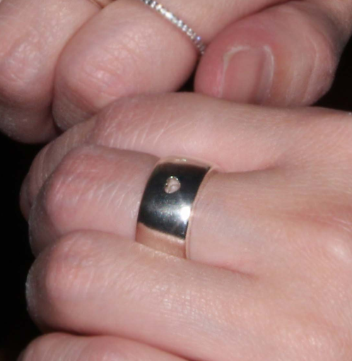 heart bold ring