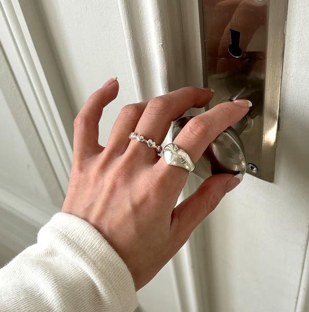 Tiny love ring (Sterling Silver)