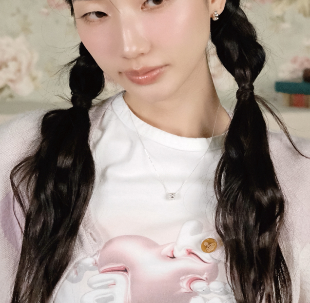 Cinderella Heart sleeve pendant