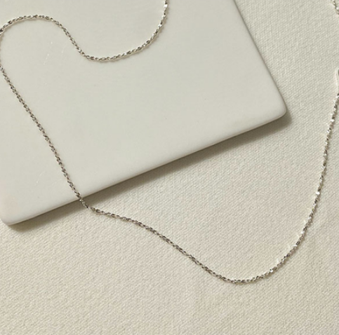 TWINKLE CHAIN NECKLACE