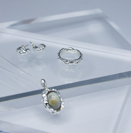 Melting Silver Ring