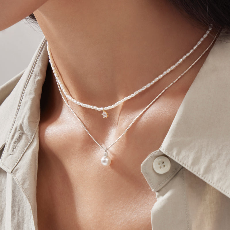 シルバー ライス パール スター ストーン ネックレス / Silver Rice Pearl Star Stone Necklace