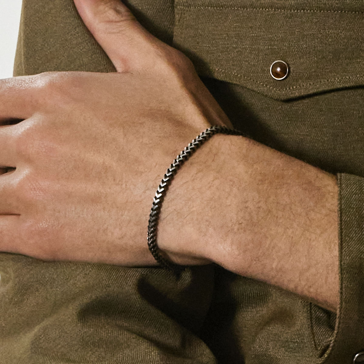 サージカル ブラック ロープ チェーン ブレスレット / SURGICAL STEEL BLACK ROPE CHAIN BRACELET