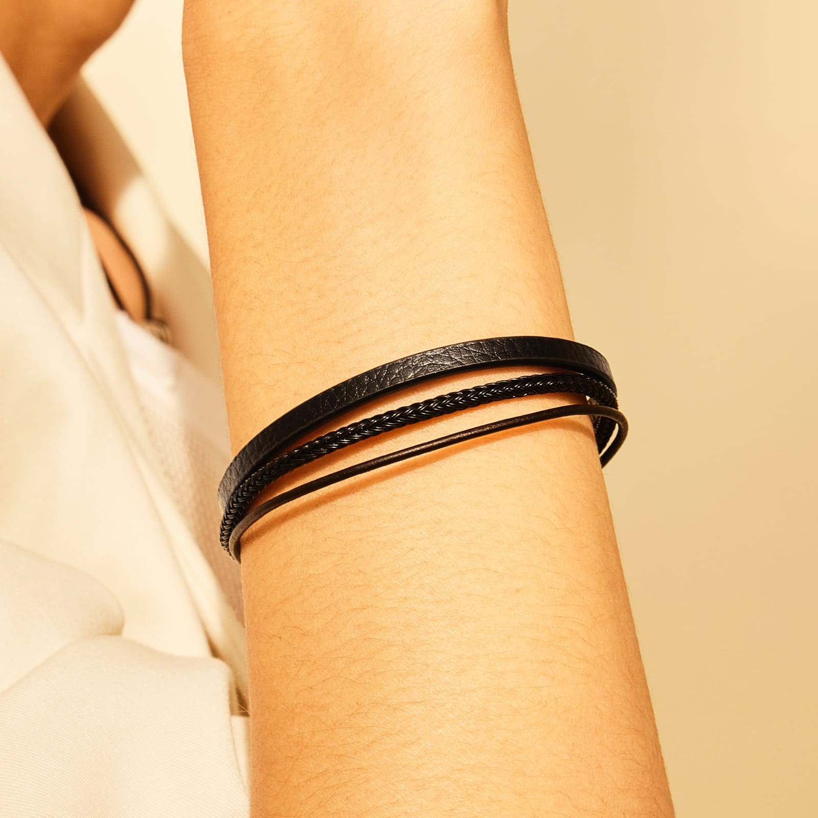 ワイヤー レザー 3ライン ブレスレット - ブラック / WIRE LEATHER THREE LINES BRACELET