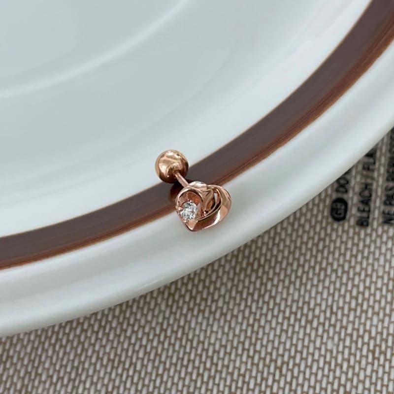 K14 結び ハート スクリュー ピアス / 14K Heart Knot Piercing