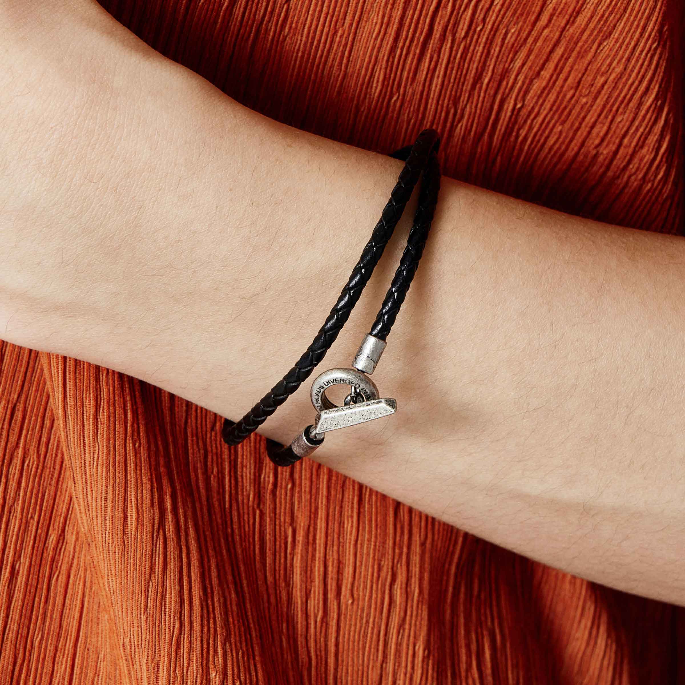 アンティーク トグル レザー 2ライン ブレスレット / ANTIQUE TOGGLE LEATHER TWO LINES BRACELET