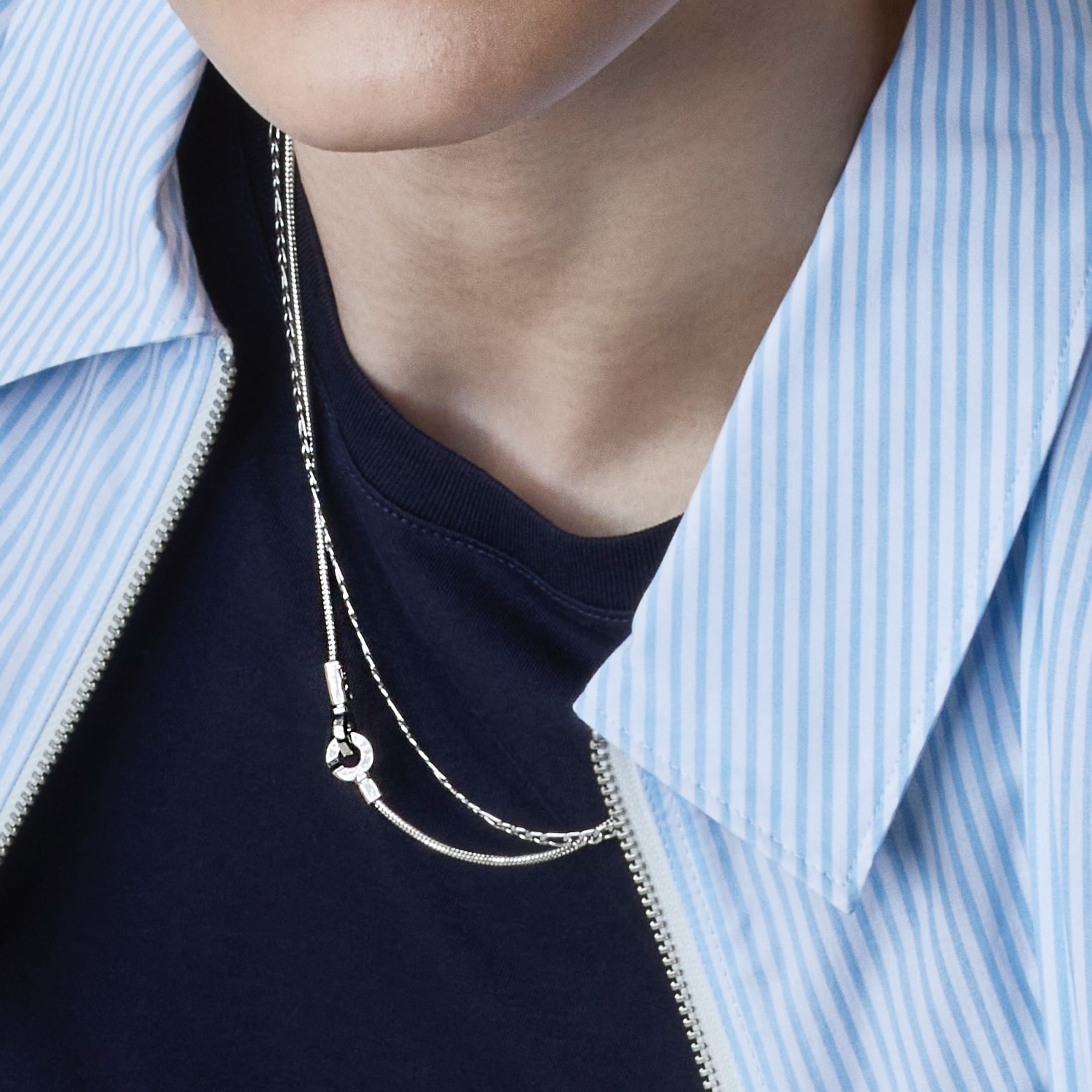 インフィニティ スネークチェーン ネックレス / INFINITY SNAKE CHAIN NECKLACE