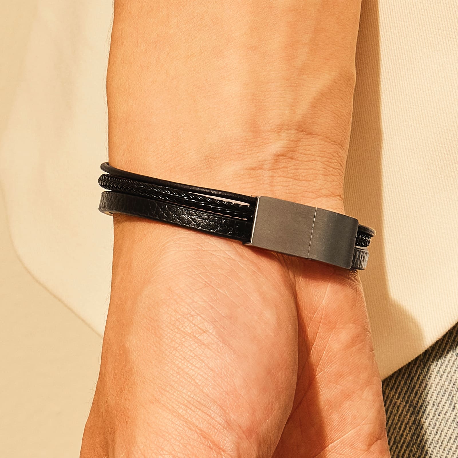 ワイヤー レザー 3ライン ブレスレット - ブラック / WIRE LEATHER THREE LINES BRACELET