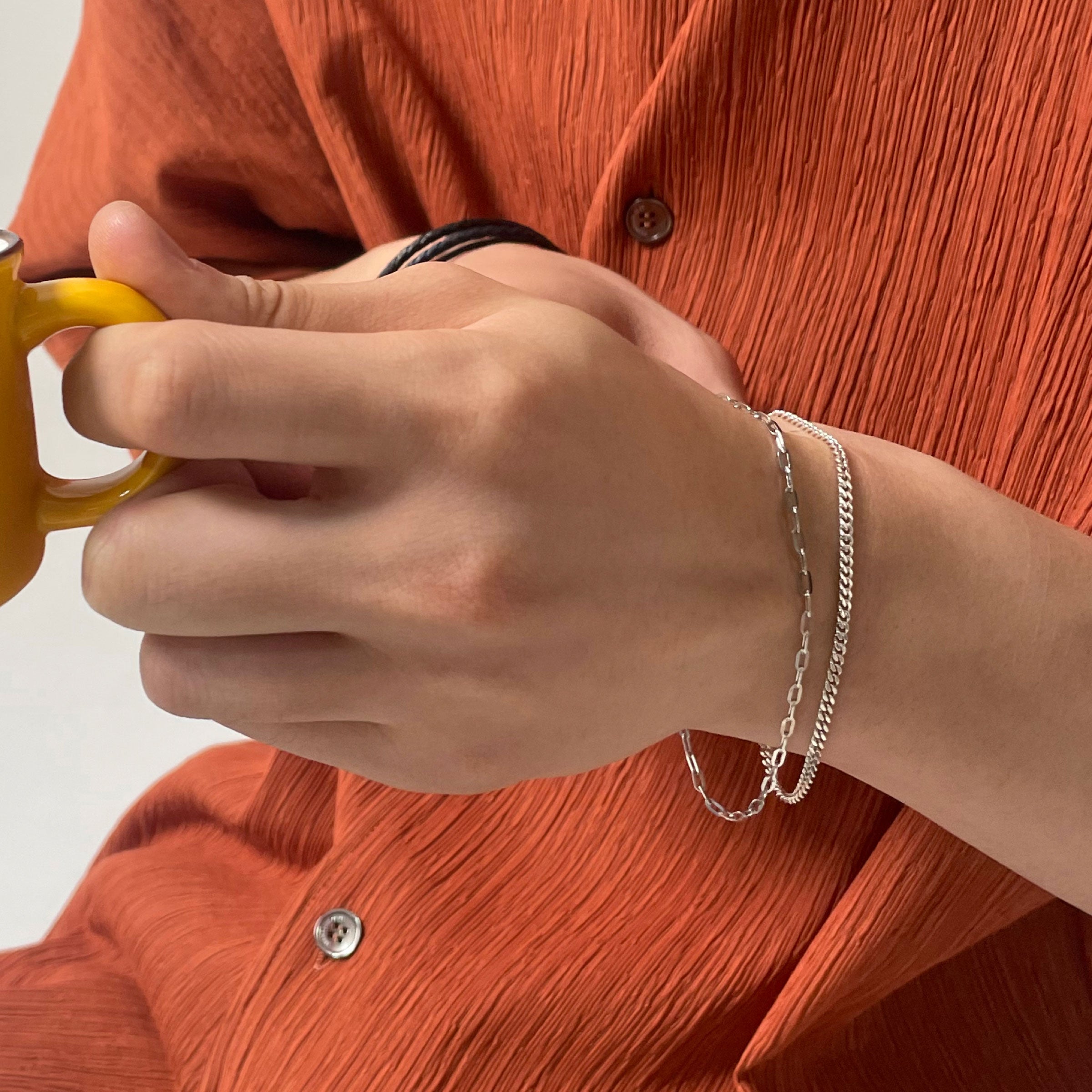 シルバー ベーシック カーブ チェーン ブレスレット / SILVER BASIC CURVED CHAIN BRACELET