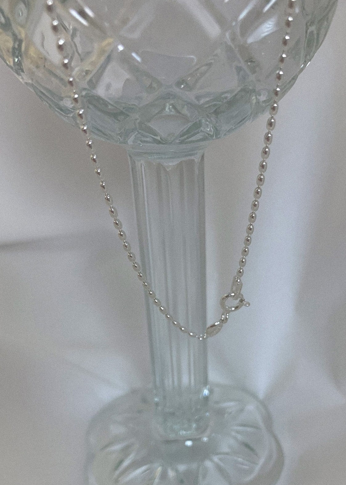 Lily Necklace