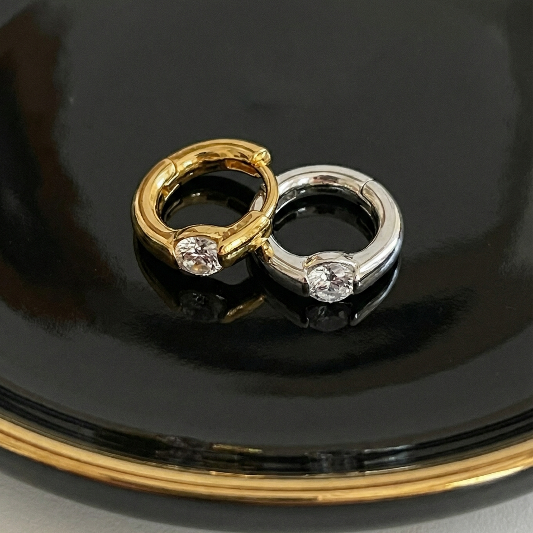 Silver Classic Stone Volume Piercings(Pair)