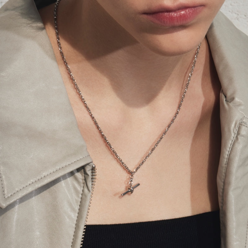 AVIROD V2 コンピレト ローイング ネックレス / AVIROD V2 COMPILAT ROWING NECKLACE