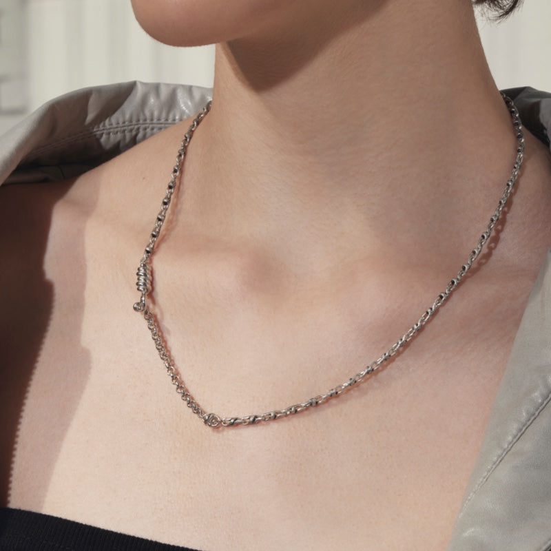 AVIROD V2 ミニ ローイング コイル ネックレス / AVIROD V2 MINI ROWING COIL NECKLACE
