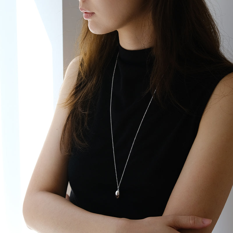 Olive necklace