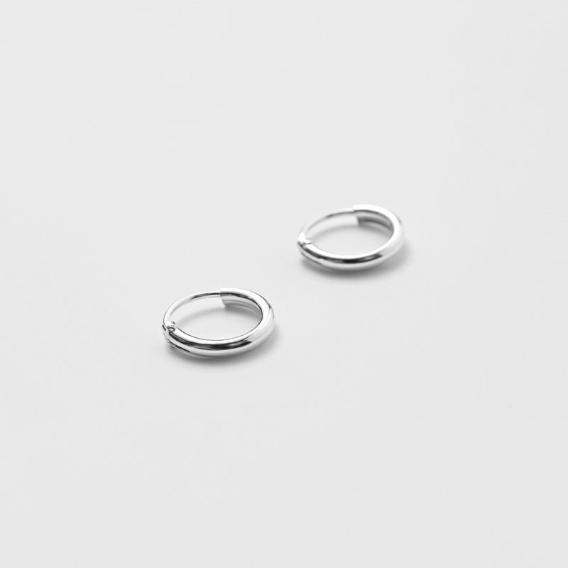 シルバー ベーシック スリム ワンタッチ ピアス / Silver Basic Slim One-Touch Earrings