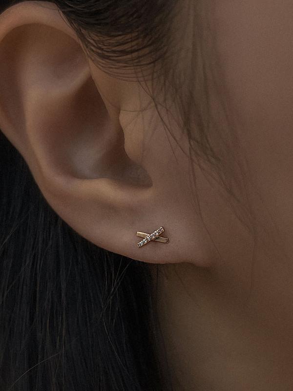 K14 ローズ ゴールド X スティック ピアス / 14K Rose Gold X Stick Earrings