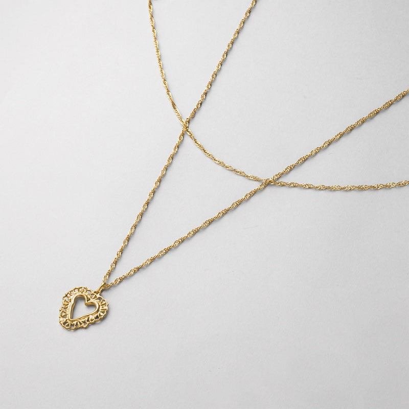 ROMANCE レース ハート トリプル ネックレス / ROMANCE LACE HEART TRIPLE NECKLACE