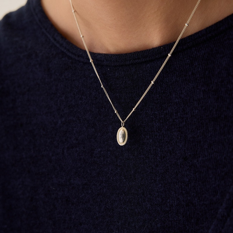 シルバー オーバル ネックレス / SILVER OVAL NECKLACE