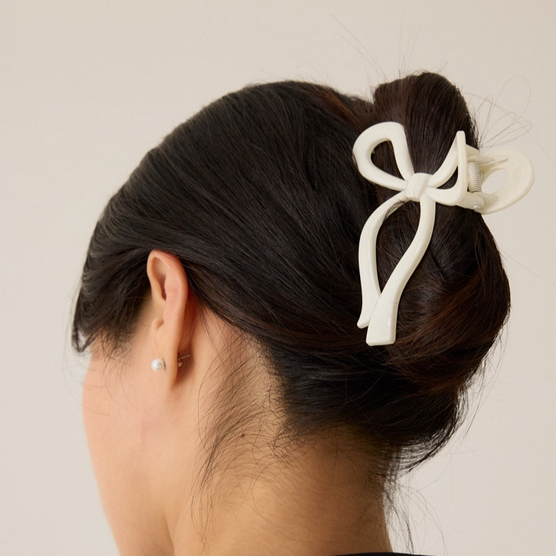 リボン シェイプ ヘアクリップ / RIBBON SHAPE HAIR CLAW CLIP