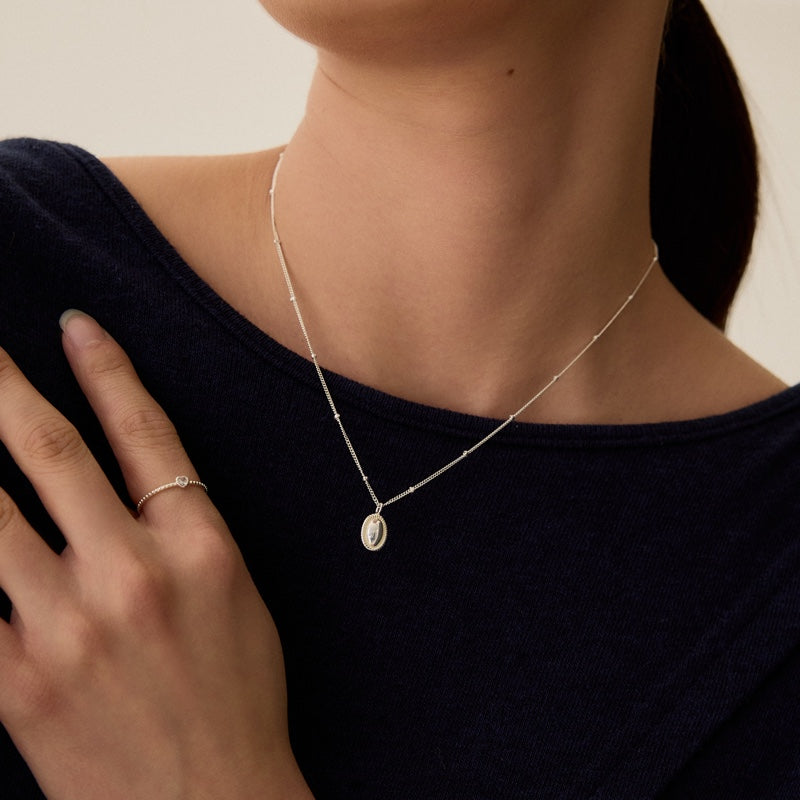 シルバー オーバル ネックレス / SILVER OVAL NECKLACE