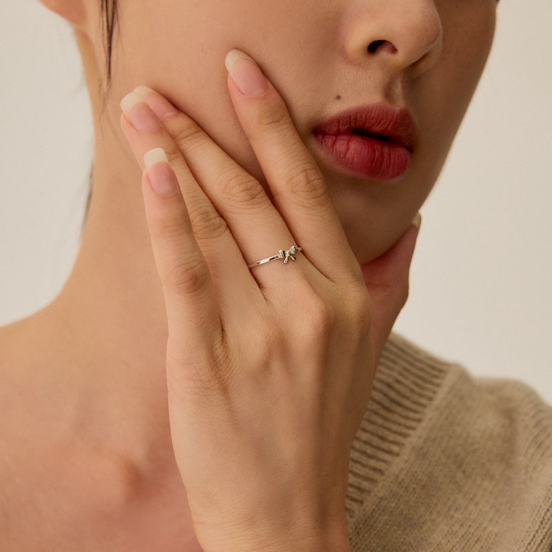 シルバー タイニー リボン リング / SILVER TINY RIBBON RING