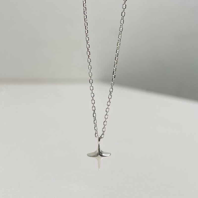 シルバー ボリューム スター ネックレス / SILVER VOLUME STAR NECKLACE