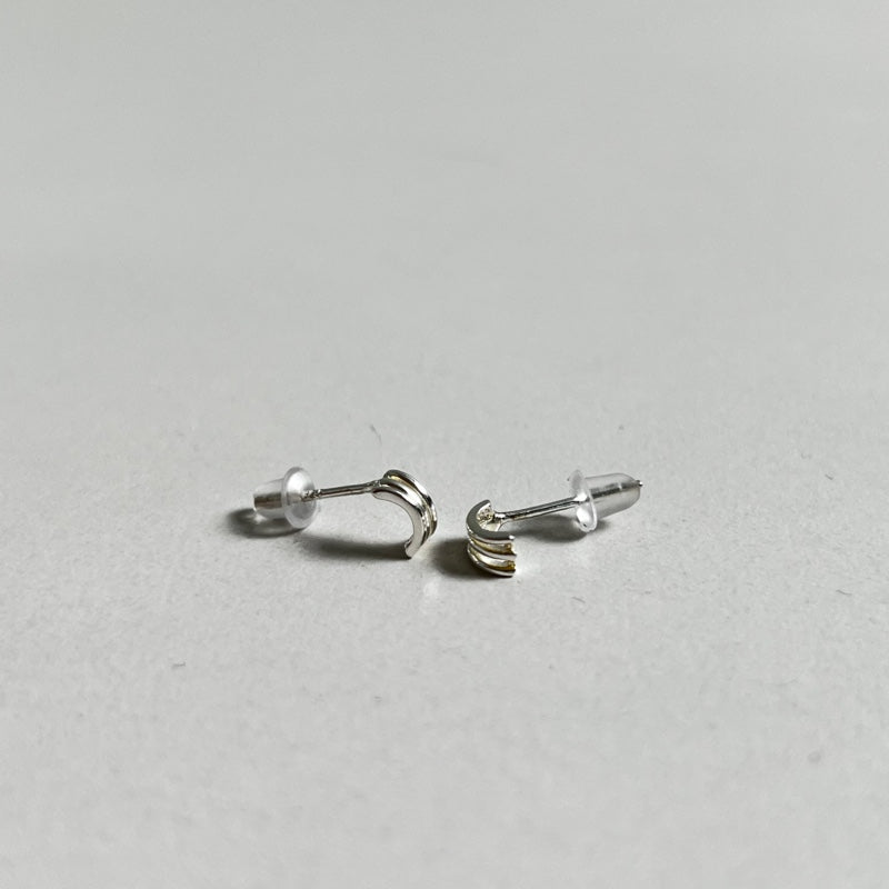 シルバー トリプル ライン ピアス / SILVER TRIPLE LINE EARRINGS
