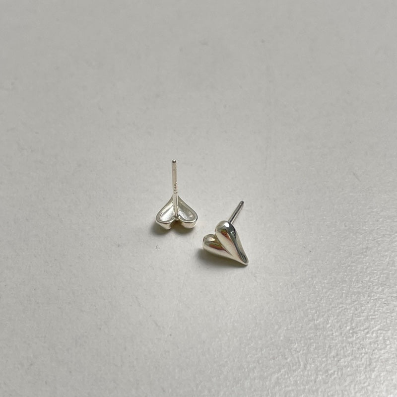 シルバー ボリューム ハート ピアス / SILVER VOLUME HEART EARRINGS