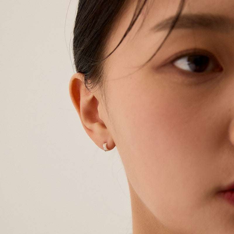 シルバー トリプル ライン ピアス / SILVER TRIPLE LINE EARRINGS