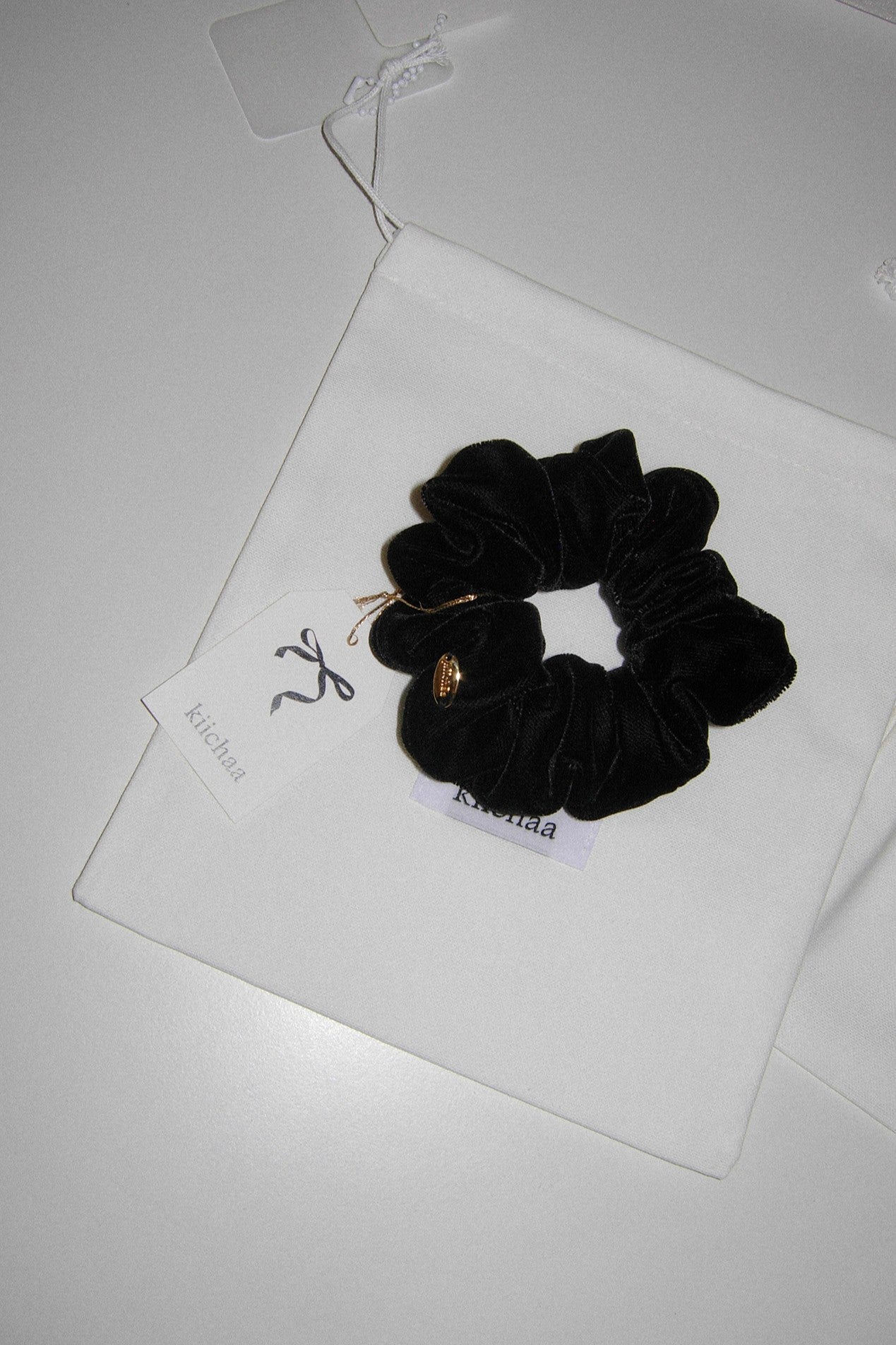 Sabrin Scrunchie