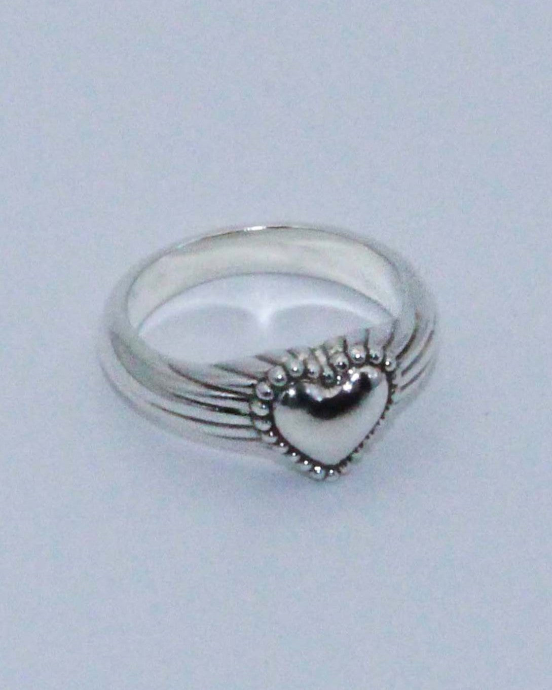 vintage heart ring