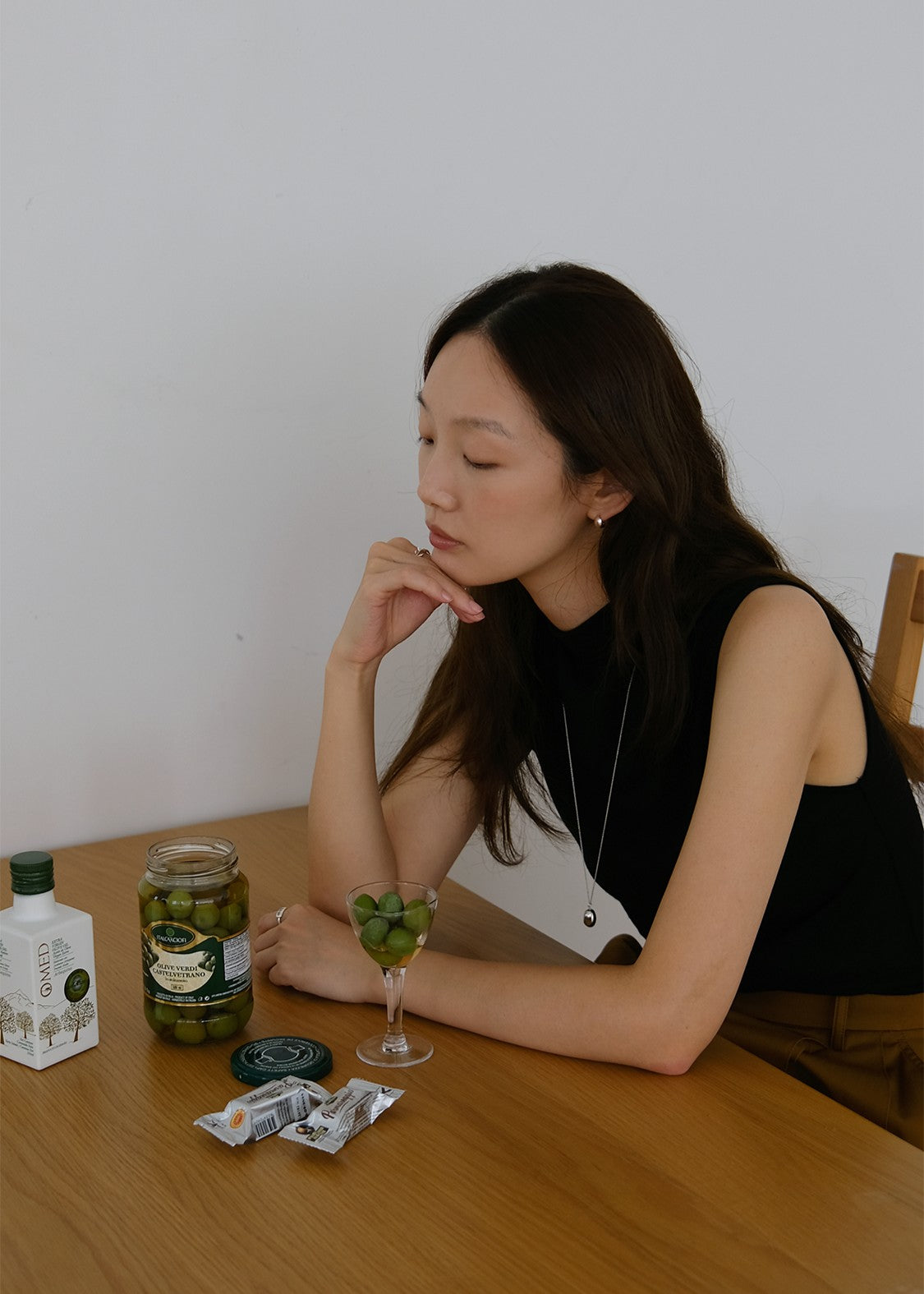 オリーブシルバーネックレス